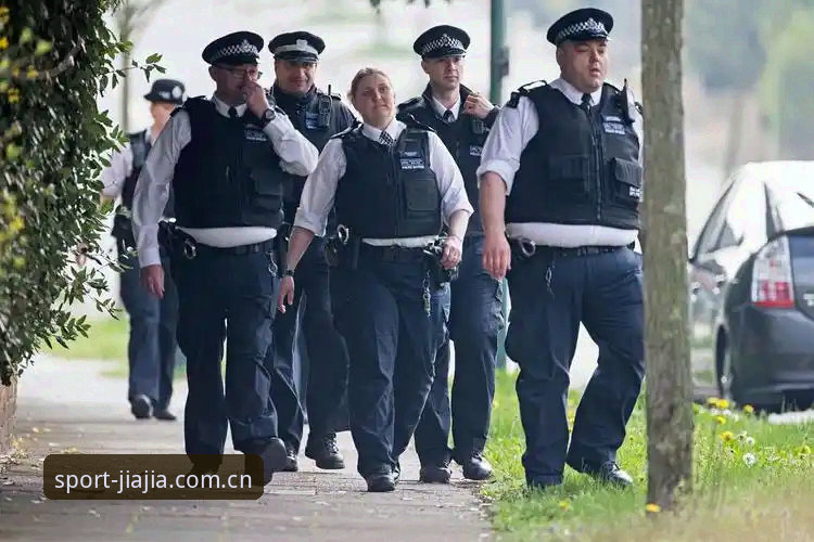 加加体育官方入口 深度揭秘:世界杯英国警员大减员背后的博弈,加加体育用户如何看懂赛事安保真相?